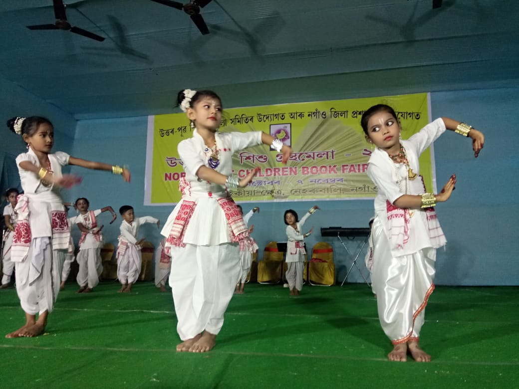 কিতাপেই আমাক প্ৰকৃত পথৰ সন্ধান দিব : ফণীন্দ্ৰ কুমাৰ দেৱচৌধুৰী