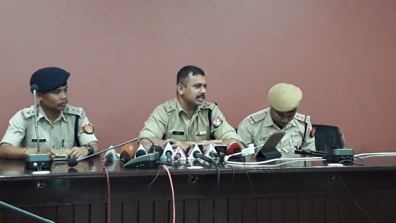 ওৰাং ৰাষ্ট্ৰীয় উদ্যানত গঁড় হত্যাৰ পৰিকল্পনা ব্যৰ্থ : ২ চোৰাং চিকাৰী কৰায়ত্ত