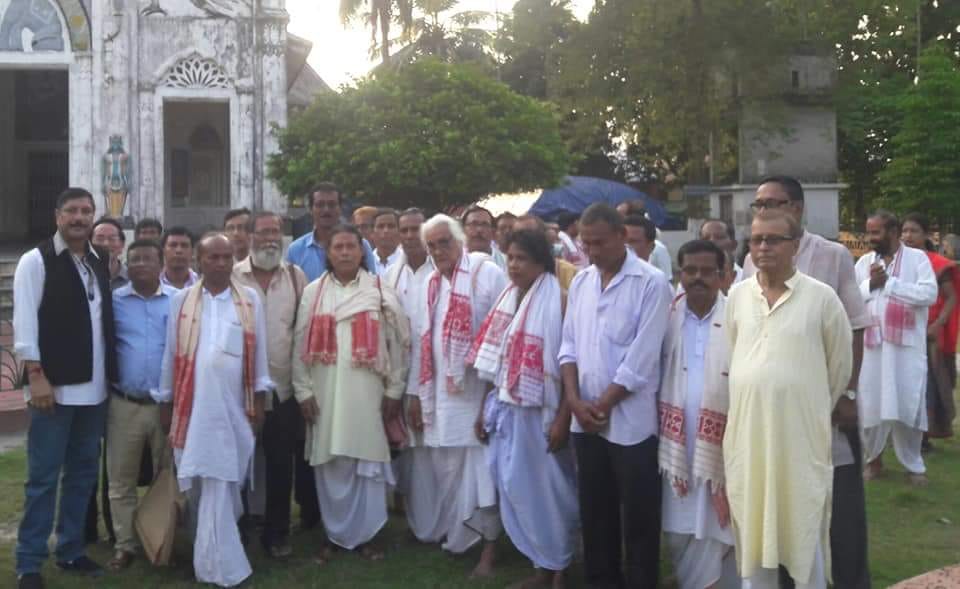 ন্যাসৰ অধীনলৈ নিয়াৰ প্ৰচেষ্টা মধুপুৰ সত্ৰক : পৰিচালনা সমিতি আৰু ৰাইজৰ তীব্ৰ প্ৰতিবাদ