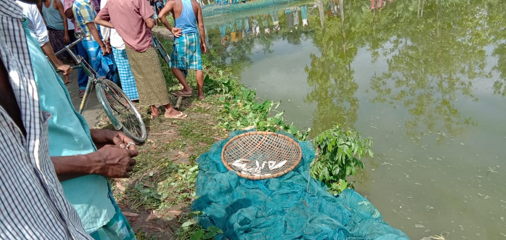 উত্তৰ খাটোৱালত বিদ্যুৎস্পৃষ্ট হৈ শিশুসহ ৬জনৰ কৰুণ মৃত্যু : দণ্ডাধীশ পৰ্যায়ৰ তদন্তৰ ঘোষণা উপায়ুক্তৰ