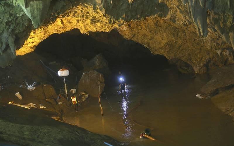 গুহাৰ পৰা উদ্ধাৰ কাৰ্যত ভাৰতীয় প্ৰযুক্তি
