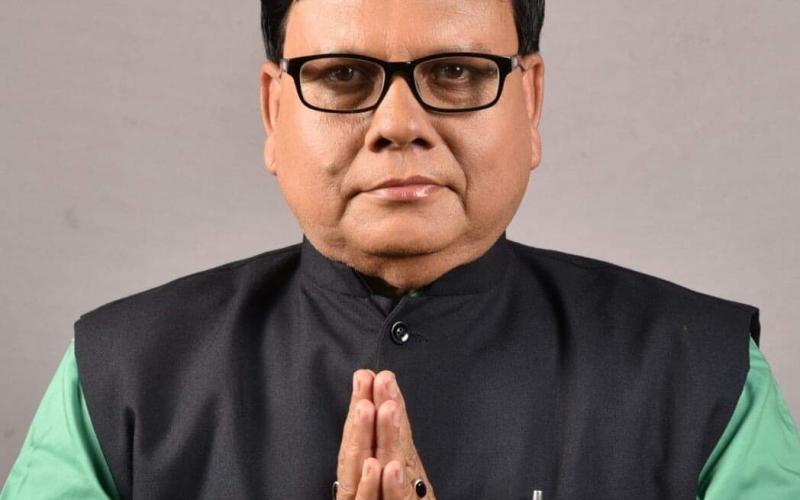 গহপুৰ সমষ্টিৰ বিধায়ক উৎপল বৰা অটল ৰাষ্ট্ৰ ভক্তি বঁটা প্ৰদান