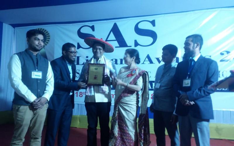 ৮গৰাকী লেখক-সাহিত্যিকলৈ 'ছাছ' সাহিত্য বঁটা : সাৰদানন্দ দেৱগোস্বামীলৈ জীৱনজোৰা সাধনা বঁটা