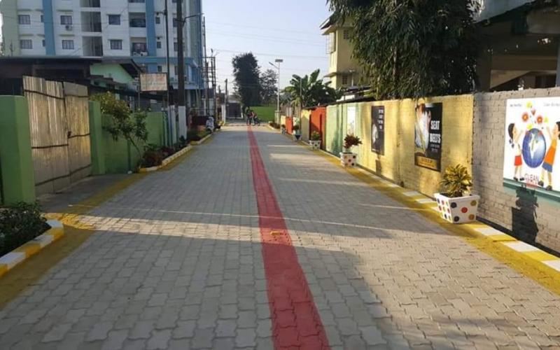 চীনত কৰ্মৰত অসমীয়া অভিযন্তাৰ আদৰ্শ : নিজৰ ধনেৰে ডিব্ৰুগড়ত নিৰ্মাণ কৰিলে পথ