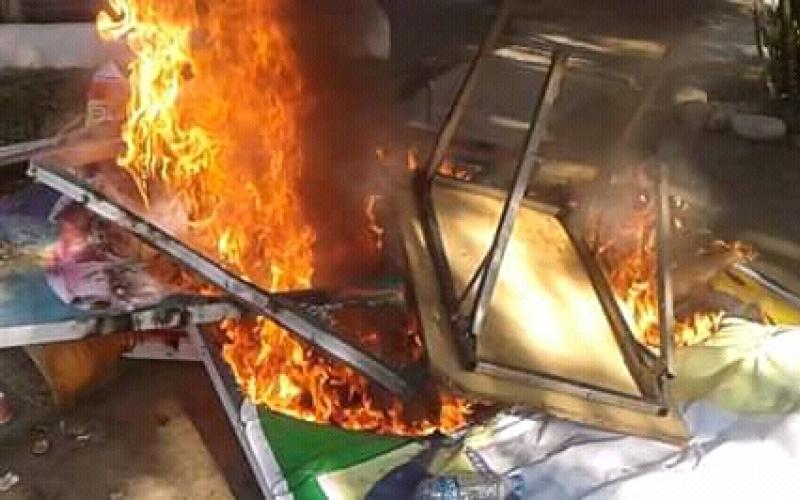 গোলাঘাটত বিজেপি কাৰ্যালয়ত অগ্নিসংযোগ বন্ধ সমৰ্থকৰ