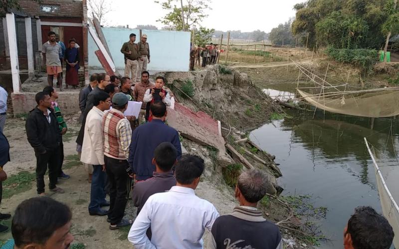 গোলাঘাটত বিগত বৰ্ষৰ প্ৰলয়ংকৰী বানৰ ক্ষয়-ক্ষতিৰ বুজ ল'লে কেন্দ্ৰীয় চৰকাৰৰ উচ্চস্তৰীয় দলে