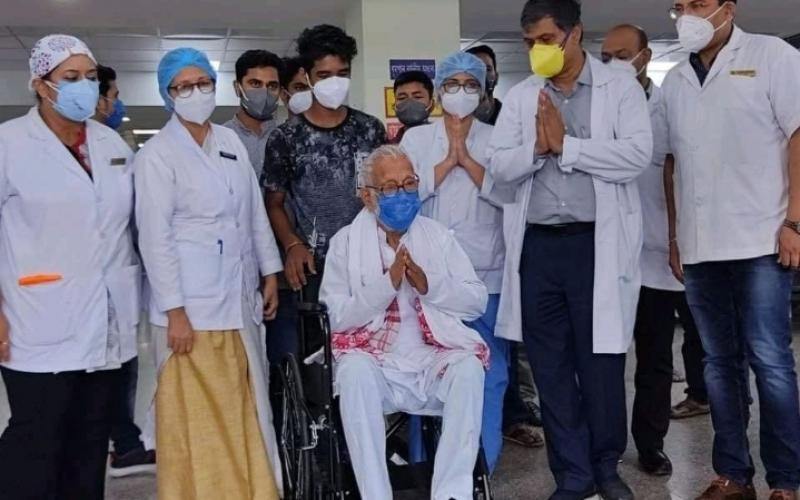 Nilpawan Boruah and the doctors team