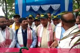 ঐতিহ্য ক্ষেত্ৰ কাজিৰঙা ৰাষ্ট্ৰীয় উদ্যান আজি পৰ্যটকৰ বাবে মুকলি