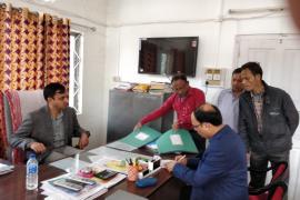 দৰঙৰ উপায়ুক্তৰ আকস্মিক পৰিৰ্দশনত ওলাল চৰকাৰী কৰ্মচাৰীৰ স্বৰূপ