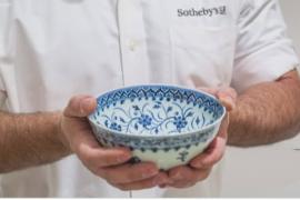 Chinese bowl with historical importance